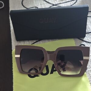 Quay Australia Brown Fashion Sunglasses